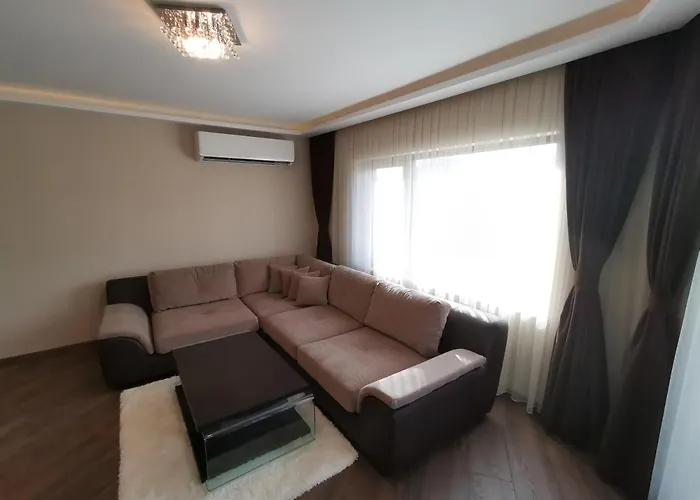 Apartment Center Lux Varna